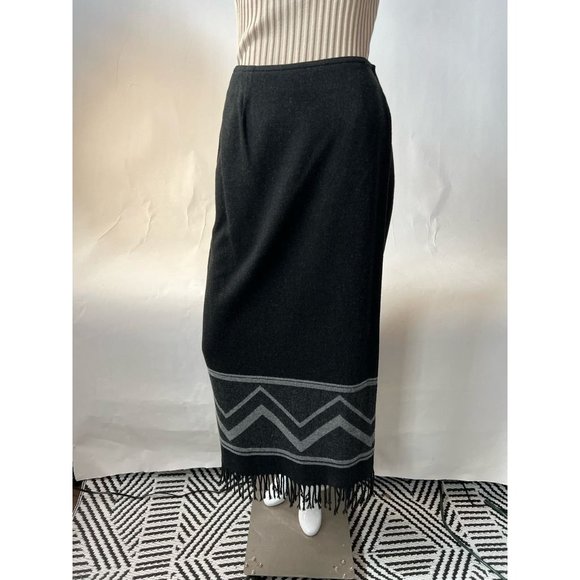 Nine & Co Womens Wrap Skirt Black Gray Chevron Long Maxi Fringe Wool Blend 10 - Picture 1 of 12